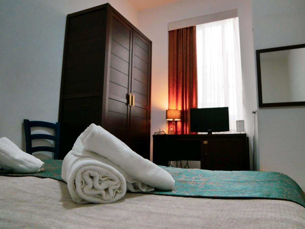 My Friend Antonia Bed and Breakfast Barcellona Pozzo di Gotto Exterior foto